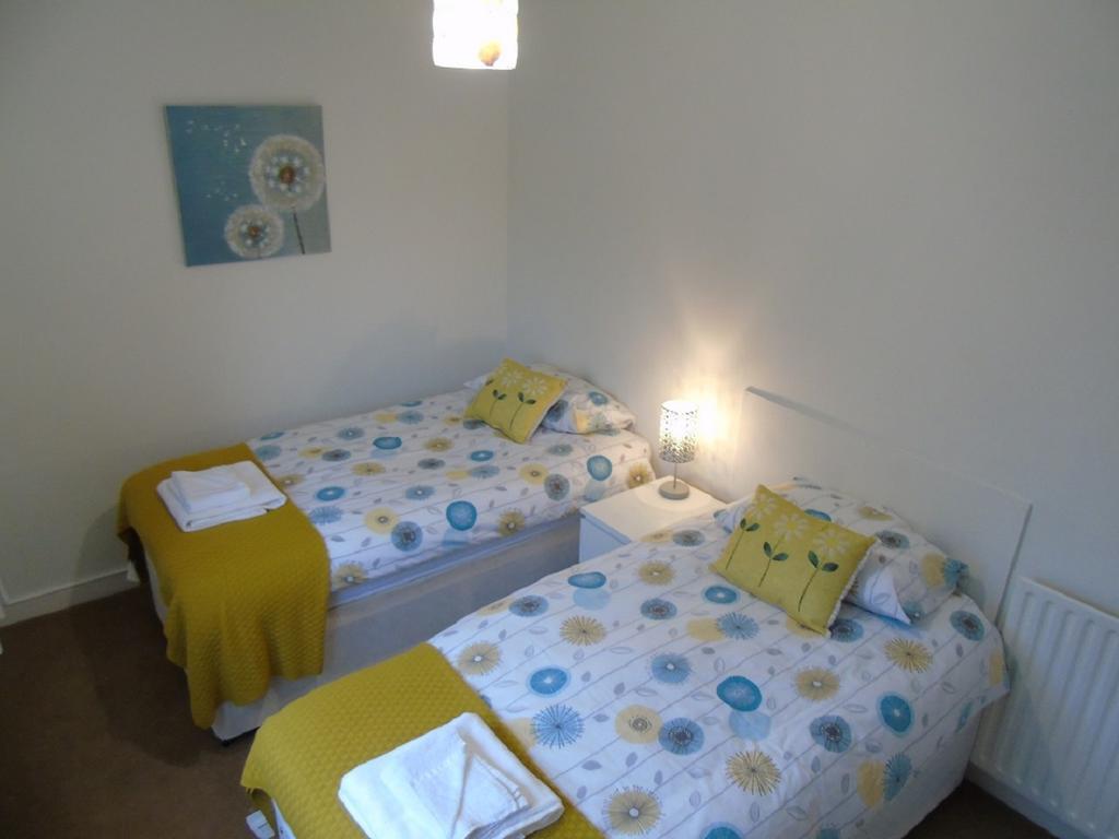 Snug - Faodail Apartment Хелънсбърг Екстериор снимка